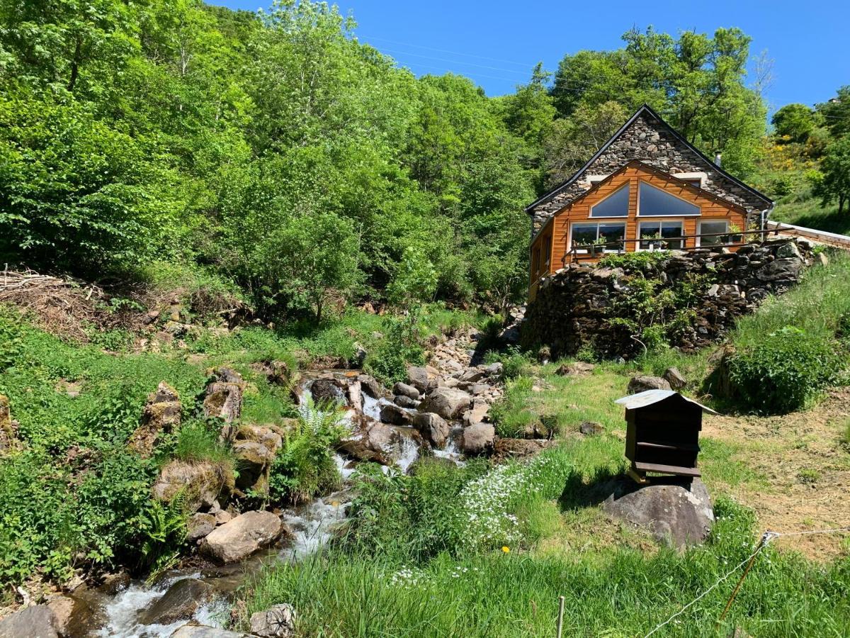 Chambres D'Hotes Le Lepadou-Bas Saint-Chély-dʼAubrac Exteriör bild