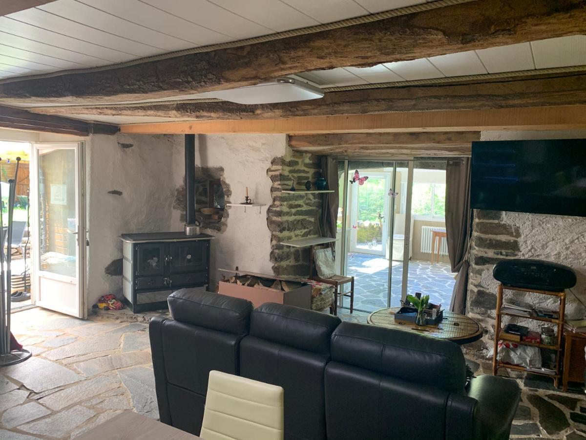 Chambres D'Hotes Le Lepadou-Bas Saint-Chély-dʼAubrac Exteriör bild